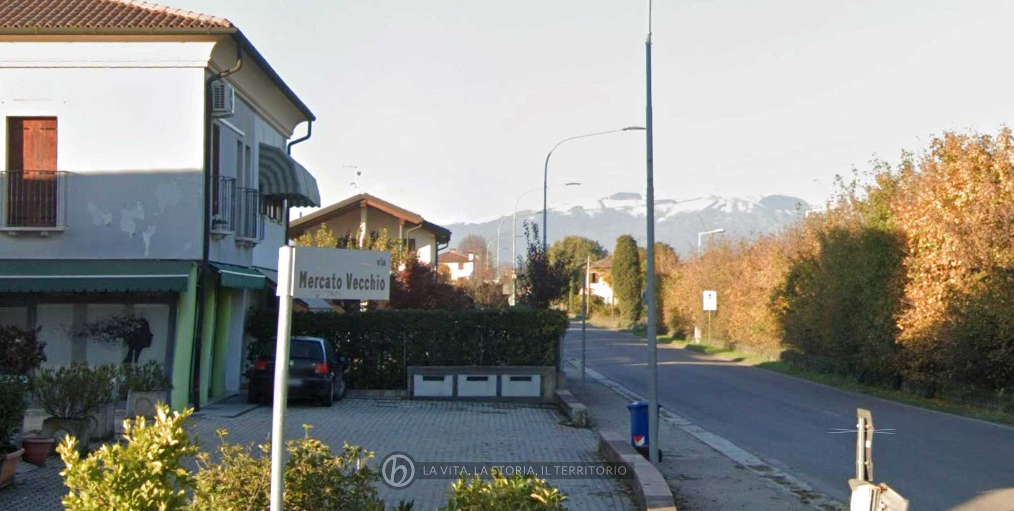 via Mercato Vecchio via Mercato Vecchio